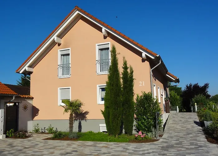 Ferienwohnung Westend
